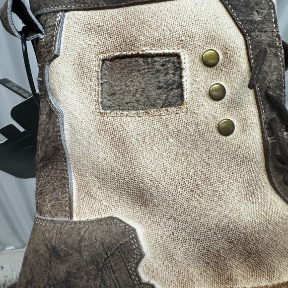 Rewrite boots - Picture 9 of 16